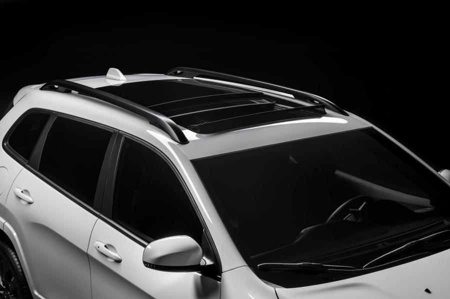 Детали экстерьера Jeep Cherokee S (KL) 2019 года  (фото 9 из 9)